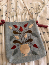 America 1776 Wool Applique Box-Bottom Bag