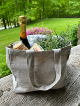 2025 ~ WOOL APPLIQUE MARKET TOTE