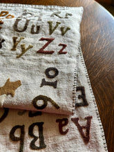 ALPHABET PRIMER Table Runner