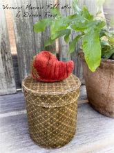 Medium Strawberry Keepsake Boxes