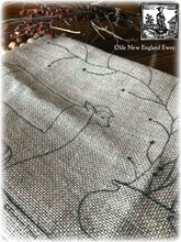 Olde New England Ewes ~ Pattern On Primitive Linen
