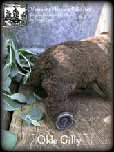 Olde Pull Toy ~ Gilly